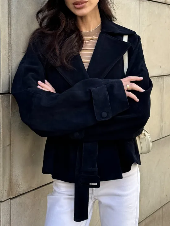 Модная куртка из замшевой кожи