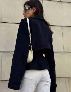 Модная куртка из замшевой кожи