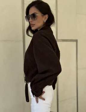 Кроп - бомбер из плетеной замшевой кожи в цвете шоколад