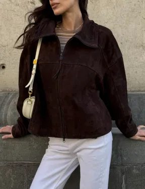 Демисезонная короткая замшевая куртка 