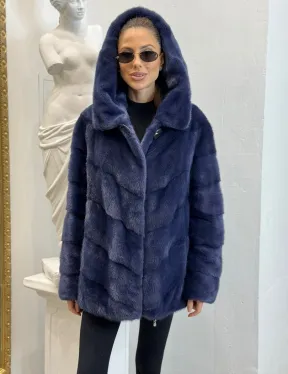 Короткая шуба из импортной норки с капюшоном