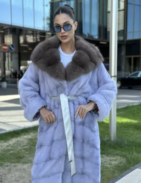 Удлиненная голубая норковая шуба с капюшоном из куницы
