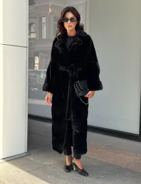 Удлиненная черная шуба с поясом из скандинавской норки