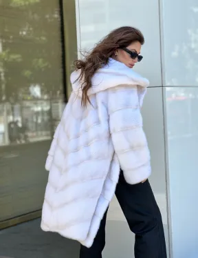 Шуба из европейской норки в цвете паломино с капюшоном