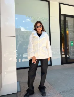 Белая короткая норковая шуба