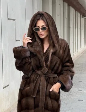 Элитная норковая шуба NAFA  в цвете соболь с капюшоном
