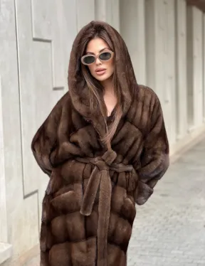 Элитная норковая шуба NAFA  в цвете соболь с капюшоном