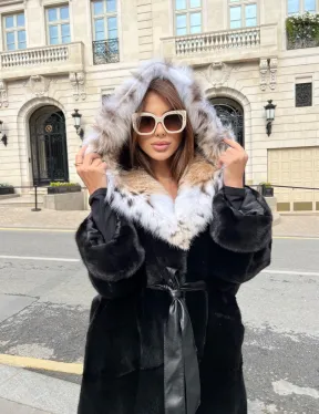 Шуба из плюшевой норки Velvet с капюшоном из меха рыси