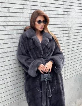 Удлиненная шуба из норки в цвете графит