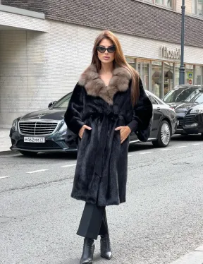 Черная шуба из аукционной норки с воротником из куницы- кимоно