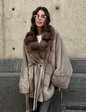 Полушубок норковый с воротником из куницы - фасон летучая мышь