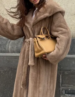 Длинная норковая шуба Pastel с капюшоном кобра