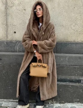 Длинная норковая шуба Pastel с капюшоном кобра