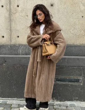 Длинная норковая шуба Pastel с капюшоном кобра