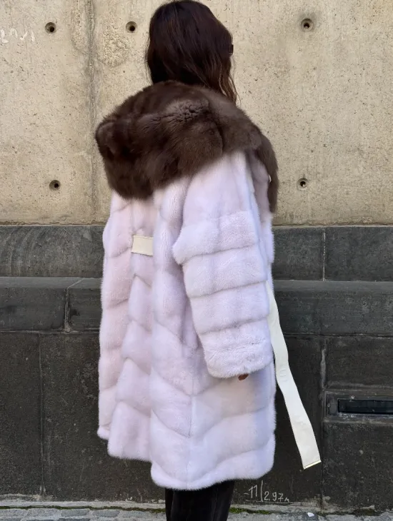Шуба норковая  - капюшон куница