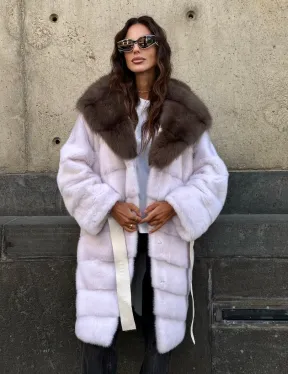 Шуба норковая  - капюшон куница