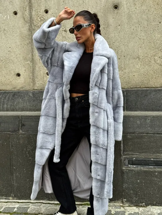 Длинная шуба из голубой скандинавской норки