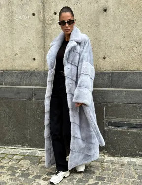 Длинная шуба из голубой скандинавской норки