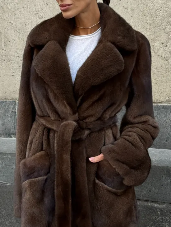 Шуба из скандинавской норки VELVET - цвет соболь