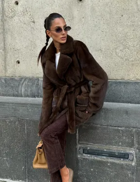 Шуба из скандинавской норки VELVET - цвет соболь