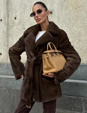 Шуба из скандинавской норки VELVET - цвет соболь