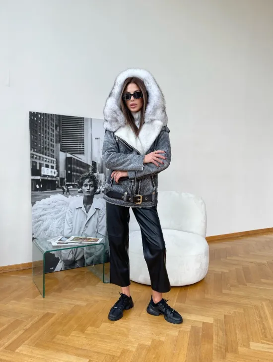 Авиатор с капюшоном из винтажной кожи