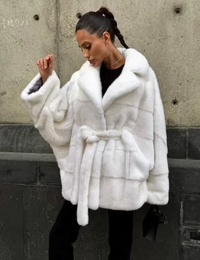 Белоснежная норковая шуба фасон 