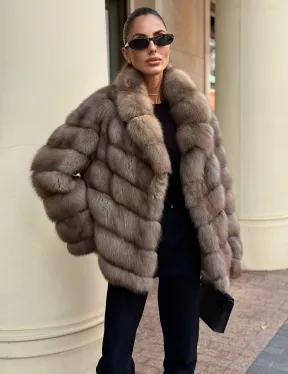 Короткая шуба из куницы - цвет пастель