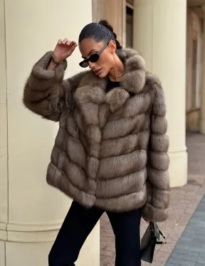 Короткая шуба из куницы - цвет пастель