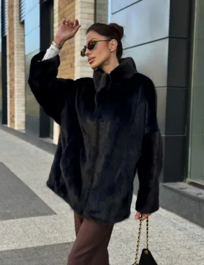 Элегантная черная шубка из меха норки - стойка воротник
