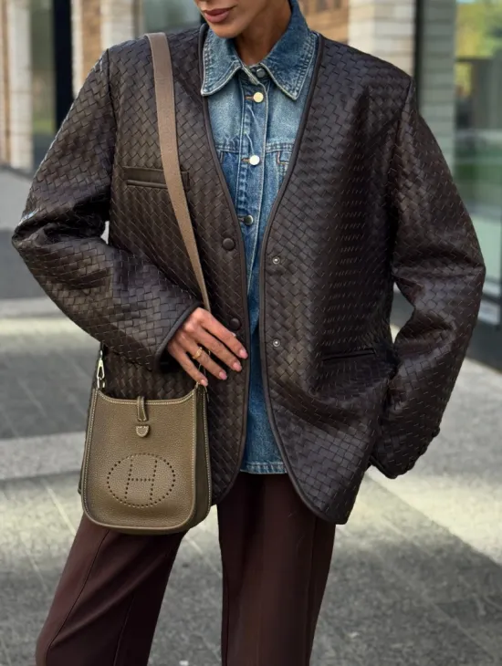 Стильный пиджак из натуральной плетеной кожи