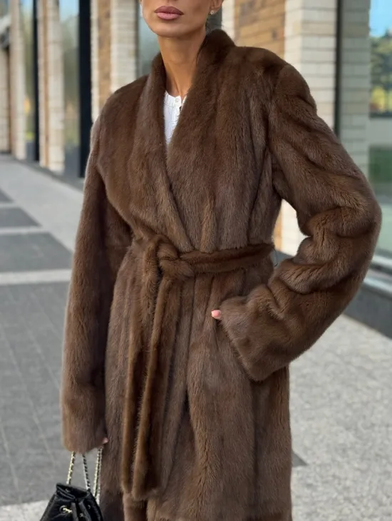 Длинное норковое пальто - шуба в цвете соболь