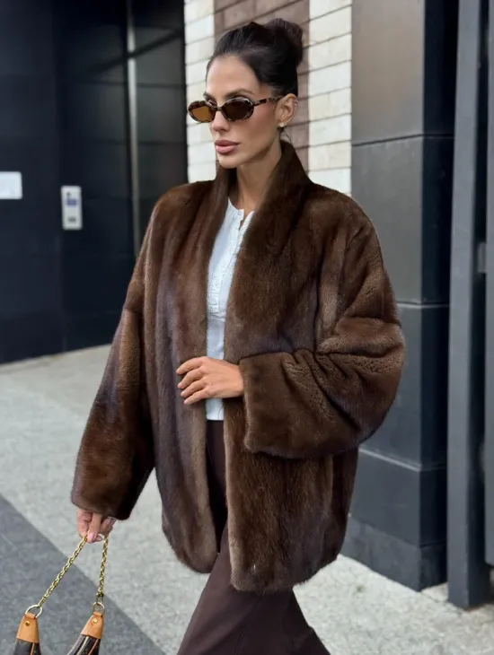 Модная шуба из норки 2025