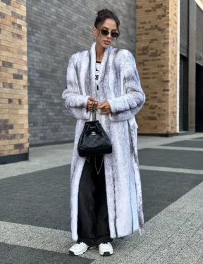 Длинная шуба из натурального импортного меха норки крестовки