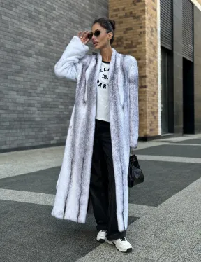 Длинная шуба из натурального импортного меха норки крестовки