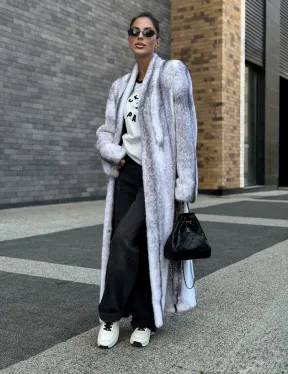 Длинная шуба из натурального импортного меха норки крестовки