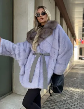 Шуба из норки короткая с куницей воротник