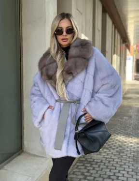 Шуба из норки короткая с куницей воротник