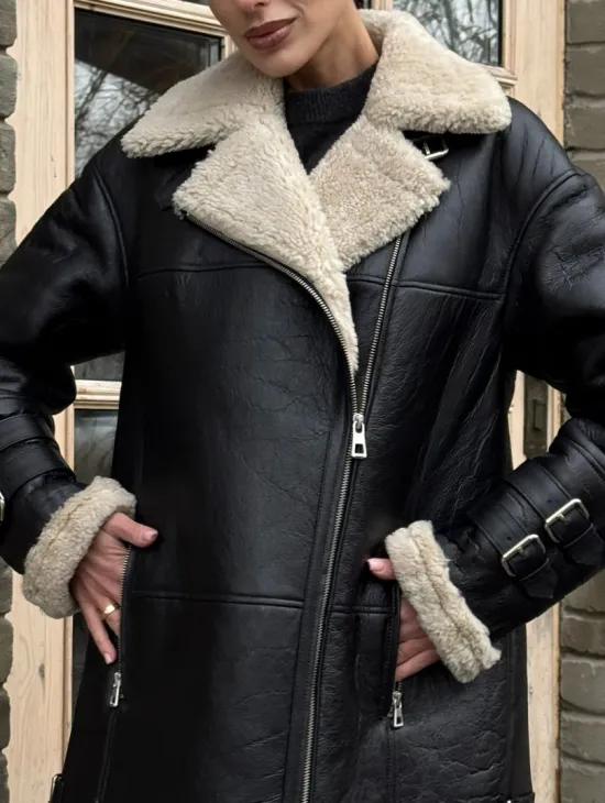 Удлиненная дубленка на белой овчине