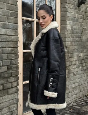 Удлиненная дубленка на белой овчине