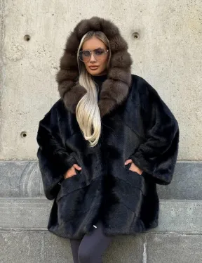 Черный норковый полушубок с капюшоном куница