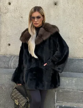 Черный норковый полушубок с капюшоном куница