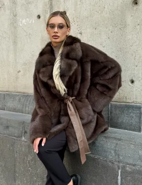 Полушубок норковый женский с воротником куница