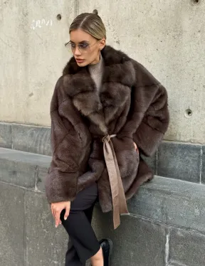 Полушубок норковый женский с воротником куница