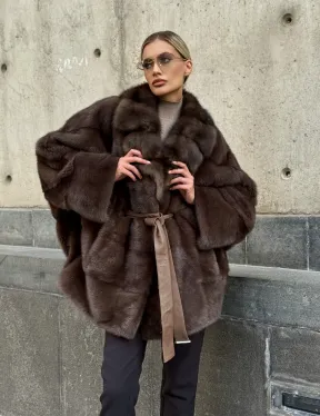 Полушубок норковый женский с воротником куница