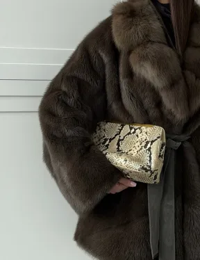 Шуба норковая летучая мышь с воротником из куницы - цвет хаки