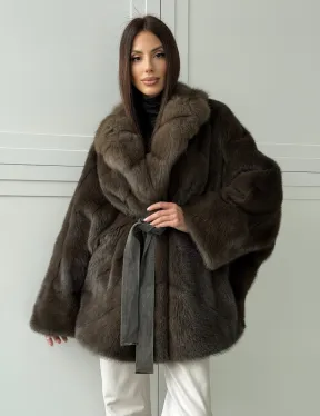 Шуба норковая летучая мышь с воротником из куницы - цвет хаки