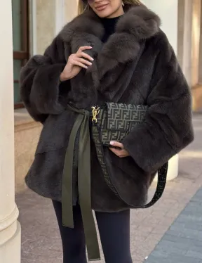 Шуба норковая летучая мышь с воротником из куницы - цвет хаки