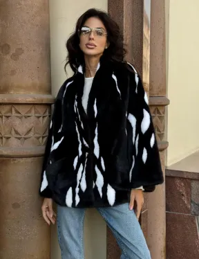 Черный норковый полушубок с рисунком