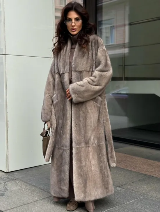 Длинная норковая шуба